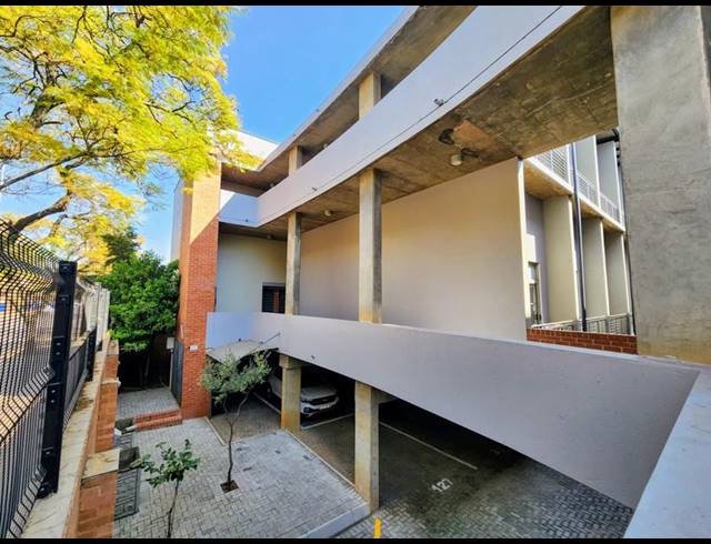 1 BEDROOM APARTMENT FOR SALE IN CLYDESDALE